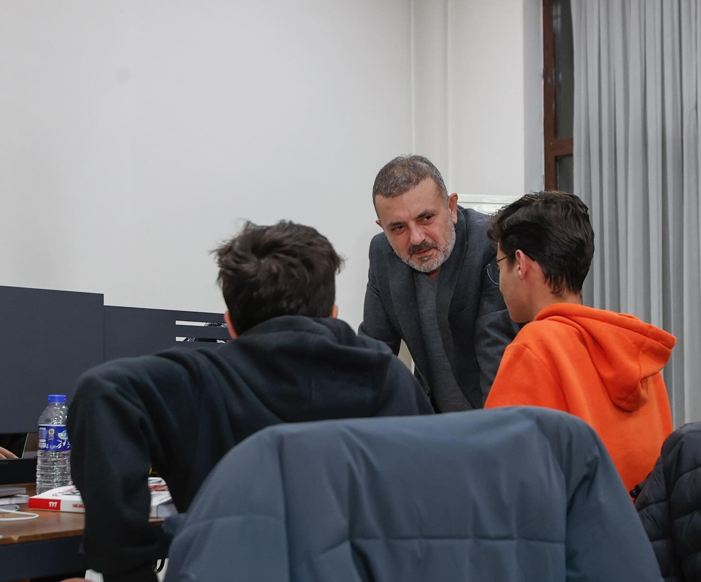 Gelecek vizyonuyla gençlerin her alanda önünü açan Sincan Belediye Başkanı