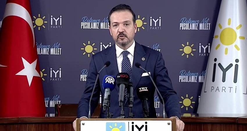 İYİ Parti Sözcüsü Kürşad Zorlu, “Türkiye neredeyse, tek tip ücretin