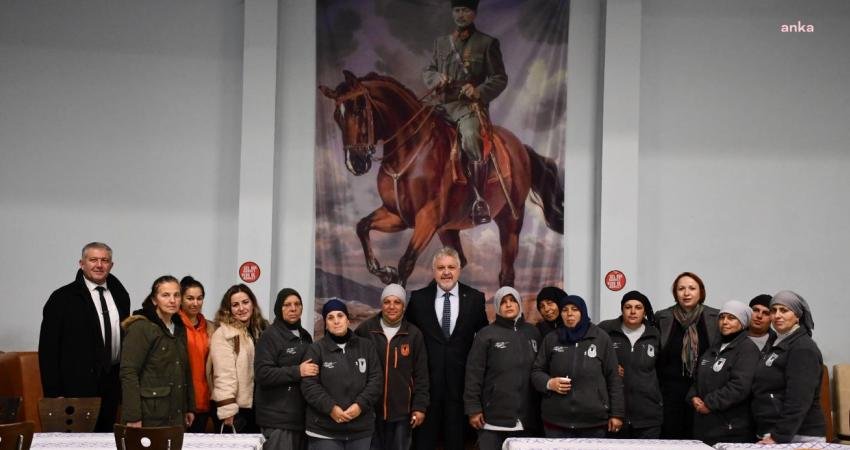 Lüleburgaz Belediye Başkanı Murat Gerenli, 5 Aralık Dünya Kadın Hakları