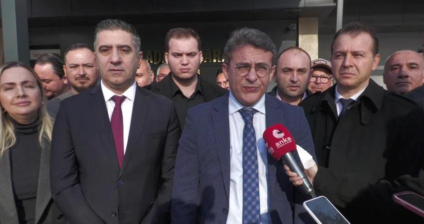 Rüşvet suçlamasıyla hakkında dava açılan ve bu nedenle İçişleri Bakanlığı