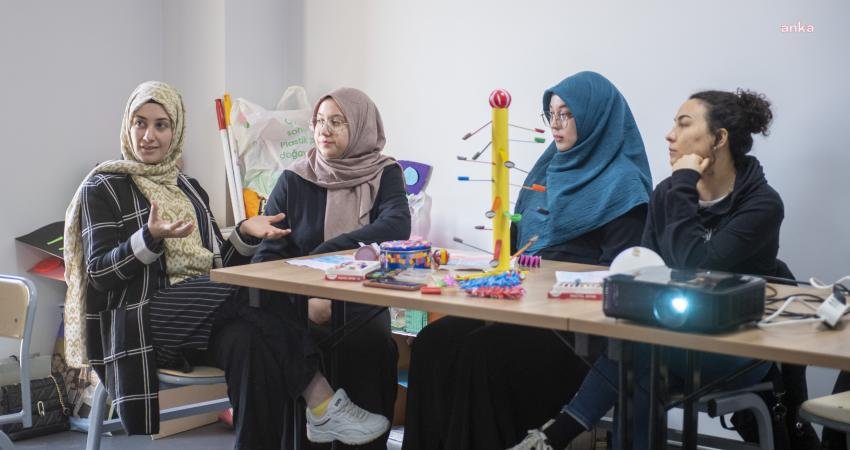 Mersin Büyükşehir Belediyesi bünyesinde hizmet veren Halkkent Mercek Mesleki Eğitim
