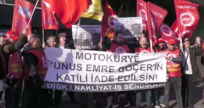Nakliyat-İş Sendikası, Somali Fahri Konsolosluğu'nun bulunduğu Sapphire AVM önünde Somali