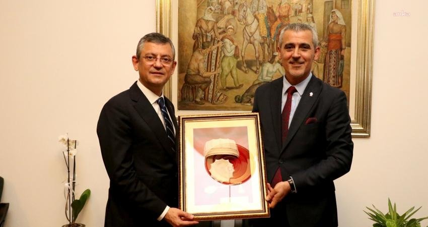 CHP Genel Başkanı Özgür Özel, Hacıbektaş Belediye Başkanı Arif Yoldaş Altıok