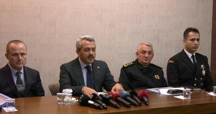 Rize Valisi İhsan Selim Baydaş, Rize'de yapılan operasyonları değerlendirdiği bir