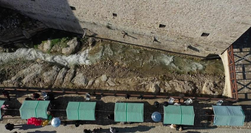 Safranbolu Belediyesi tarafından 28-31 Aralık ​​arasında düzenlenen kutlama panayırı başladı.