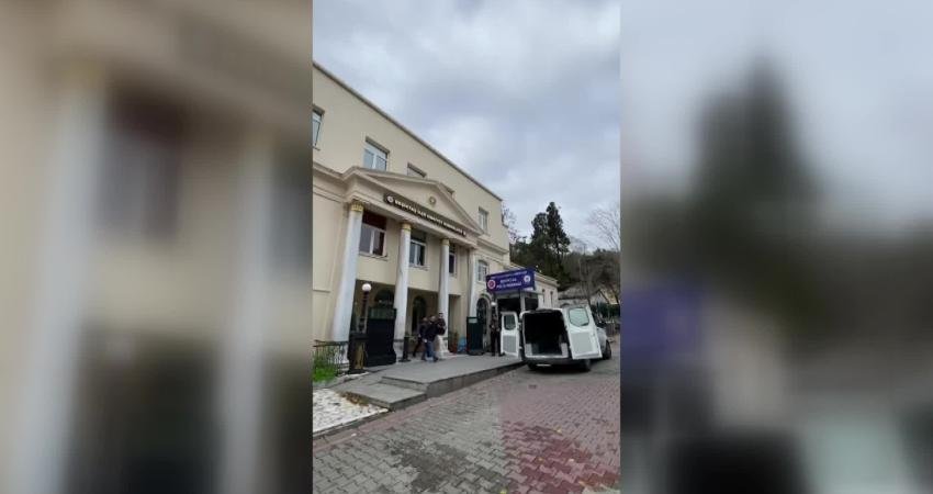Şarkıcı Atilla Taş, Beşiktaş'ta bir barda çıkan olay sonrası polise