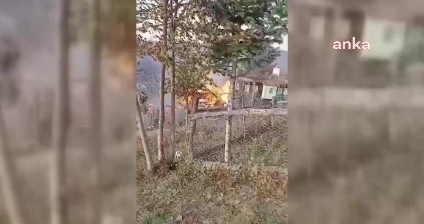 Sinop’un Ayancık ilçesinde çıkan yangında 1 ev, ahır ve ambar