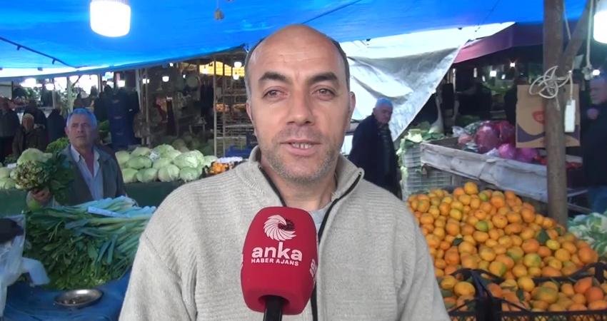 Sinop’ta pazarcılık yapan esnaf Oruç Kızıl, "Paramızın değeri yok ve