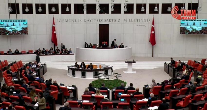 TBMM Genel Kurulu’nda, Hazine ve Maliye Bakanlığı bütçesinin görüşmeleri sırasında