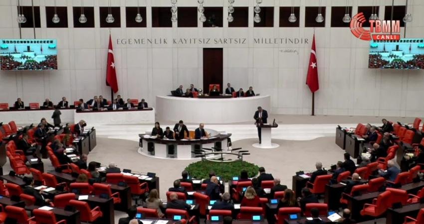 CHP Niğde Milletvekili Ömer Fethi Gürer, TBMM Genel Kurulu’nda kürsüye