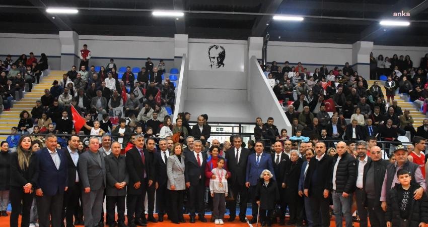 Torbalı Belediyesi’nin Erdemoğlu Holding (Merinos-Sasa) işbirliğiyle Cumhuriyet Mahallesi’nde yer alan