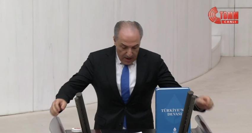 DEVA Partisi Genel Başkan Yardımcısı Mustafa Yeneroğlu, "Cumhurbaşkanı ülkeyi fiilen