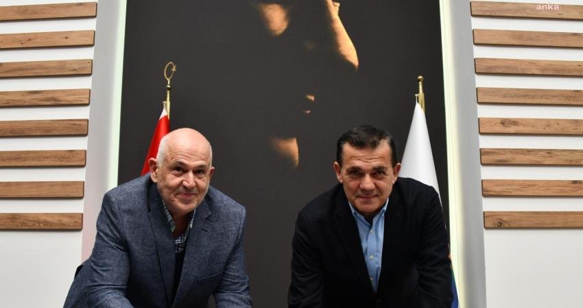 Mersin Yenişehir Belediye Başkanı Abdullah Özyiğit ve iş insanı Mehmet