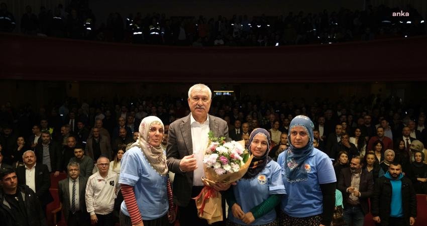 Adana Büyükşehir Belediye Başkanı Zeydan Karalar, 2023’ün son mesai günlerinde
