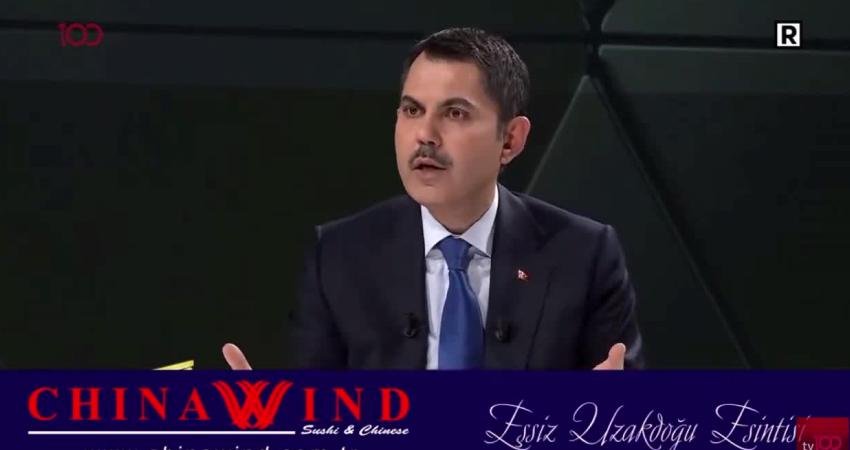 AKP'nin İstanbul Büyükşehir Belediye Başkan adayı Murat Kurum, katıldığı bir