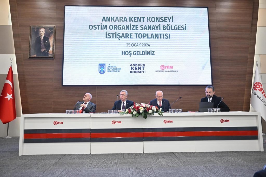mansur-yavas-ostimde-sanayicilerle-bulustu-biri-basini-cevirip-kimse-yok-mu-dedigi-zaman-ankara-buyuksehir-belediyesi-onun-yanindadir