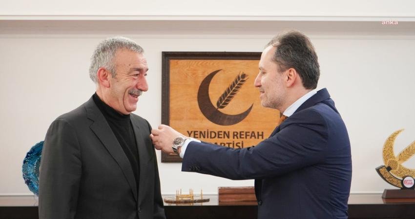 Yeniden Refah Partisi (YRP) Genel Başkanı Fatih Erbakan, AKP’nin Merkez