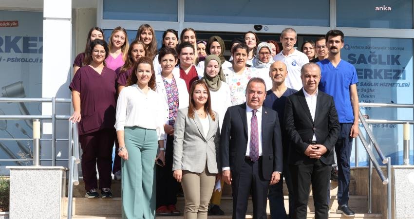 Antalya Büyükşehir Belediyesi’nin Kepez’de hizmet veren Sağlık Merkezi bünyesindeki Ağız