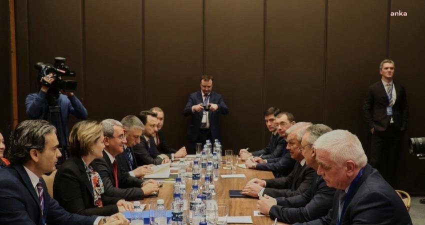Garantör ülkeler Türkiye, Rusya ve İran heyetlerinin katılımıyla düzenlenen Suriye