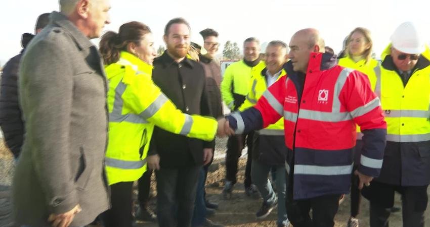 İzmir Büyükşehir Belediye Başkanı Tunç Soyer, “Yaşayan Körfez” programının en