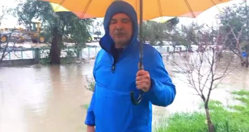 İzmir'in Bergama ilçesine bağlı Bayatlı bölgesinde bulunan dere yatağı karayolları