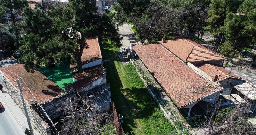 Buca’nın en nostaljik değerlerinden biri olan demiryolu kültürü yeniden canlanıyor. Buca Belediyesi’nin