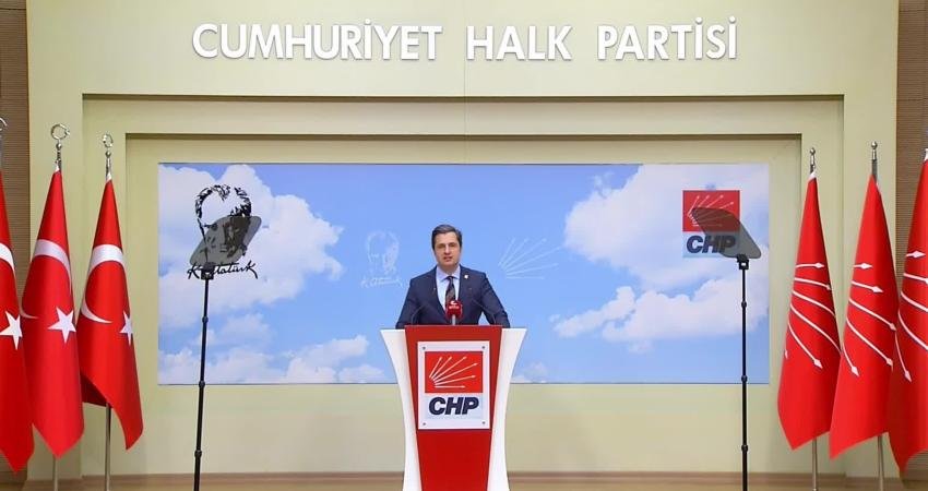 CHP Sözcüsü Deniz Yücel, Parti Meclisi toplantısında 242 seçim çevresinde