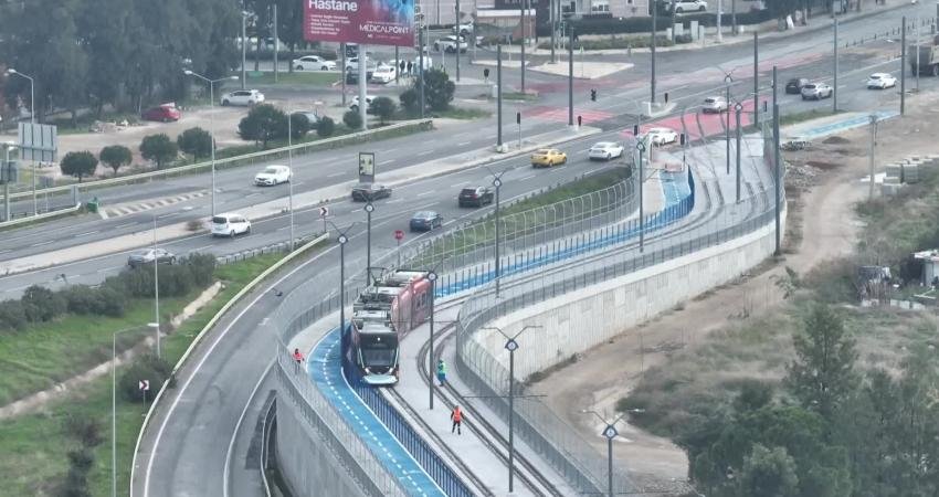 İzmir Büyükşehir Belediyesi, Çiğli Tramvayı’nı haftaya açıyor. İzmir Büyükşehir Belediye