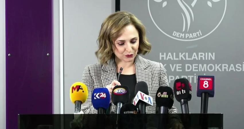DEM Parti Sözcüsü Doğan: “İstanbul, Adana, Muğla, Aydın, Kars, Mersin, Hatay, Dersim… Şu Ana Kadar Buralara İlişkin Epeyce Yol Alındı” DEM Parti Sözcüsü Ayşegül Doğan, “Mottomuz; kazandırmak ya da kaybettirmek