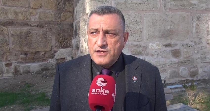 Eğitim İş Sendikası Sinop Şube Başkanı Celal Şahbenderoğlu, "Mülakat olayının