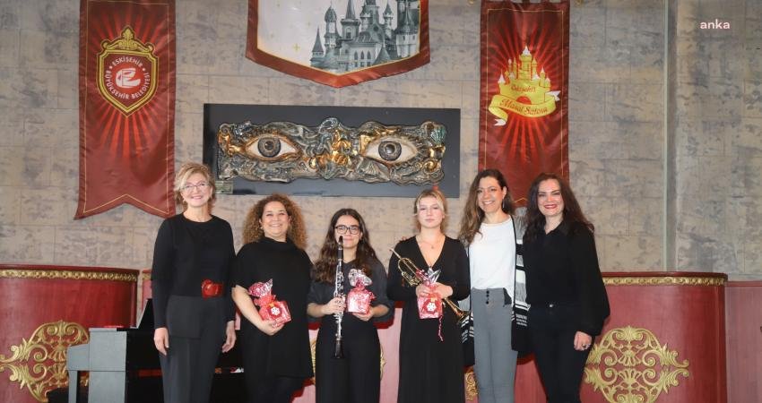 Eskişehir Büyükşehir Belediyesi Masal Şatosu’nun düzenlediği “Şatoda Müzik” etkinliği kapsamında