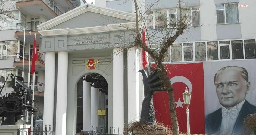 Gazeteciler Cemiyeti Başkanı Nazmi Bilgin, “Bir dönem meslektaşlarımız için bayram