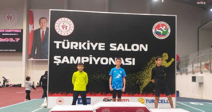 Gemlik Belediyespor, katıldığı her müsabakadan aldığı ödüllerle Gemliklileri gururlandırıyor. Gemlik