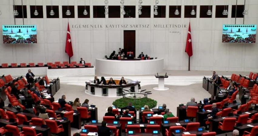 CHP Kars Milletvekili İnan Akgün Alp, Kars'ta 7'si Eğitim-Sen üyesi
