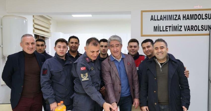 Marmaris Belediye Başkanı Mehmet Oktay, yeni yıla görevi başında giren