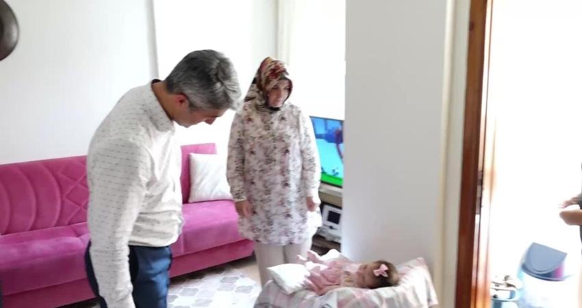 Marmaris’te yaşayan SMA Hastası Zehra Dağ için düzenlenen kampanya mutlu