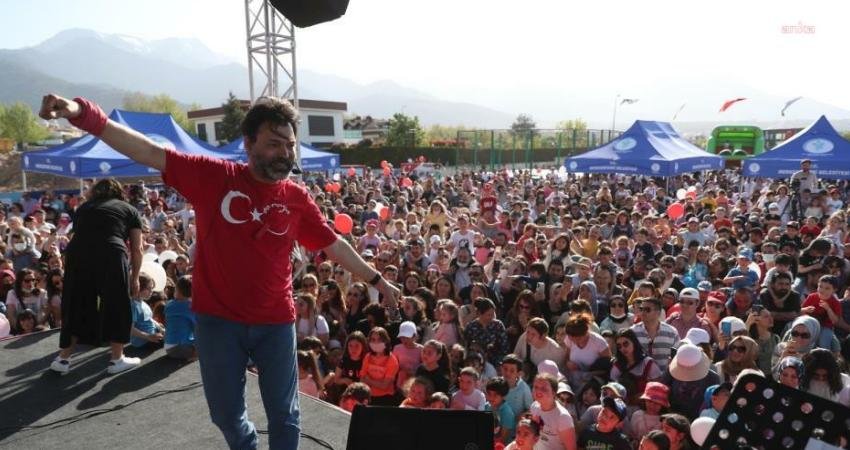 Merkezefendi Belediyesi, 2023-2024 eğitim öğretim döneminin ilk yarıyılını tamamlayarak karnelerini