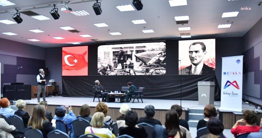 Mersin Büyükşehir Belediyesi, Mersin’in kurtuluşunun coşkusunu sokaklardan salonlara taşıdı. Kongre