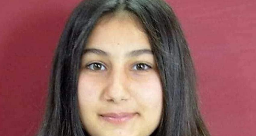 Muğla’nın Menteşe ilçesinde yolun karşısına geçmeye çalışan lise öğrencisi Sıla