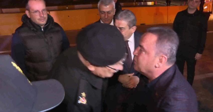 Antalya Büyükşehir Belediye Başkanı Muhittin Böcek, 2024 yılını itfaiye ekipleriyle