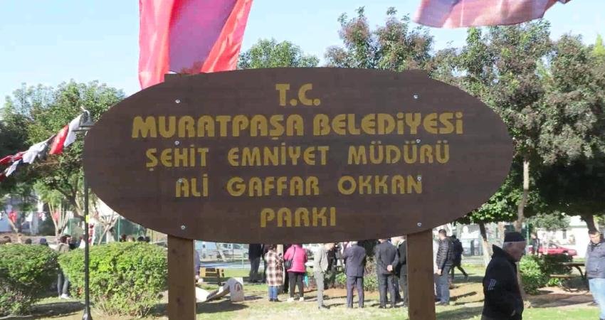 Muratpaşa Belediye Başkanı Ümit Uysal, uğradığı suikast sonucu hayatını kaybeden