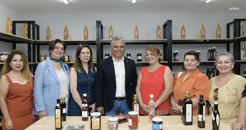 Antalya’da Muratpaşa Belediyesi’nin kadın kooperatiflerinin el emeği göz nuru ürünlerinin