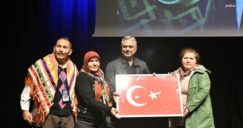 Antalya'da Muratpaşa Belediyesi'nin bu yıl 'yemek kültürü' temasıyla 6'ncısını düzenlediği