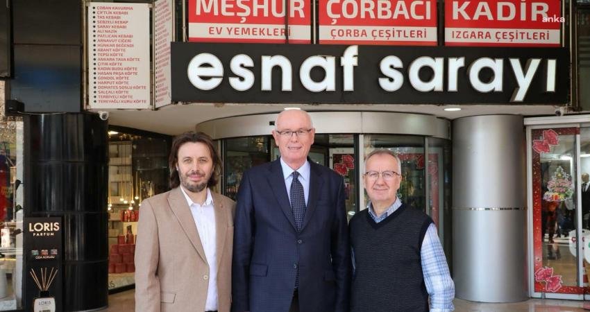 Odunpazarı Belediye Başkanı Kazım Kurt, Eskişehir’in ilk alışveriş merkezi olan