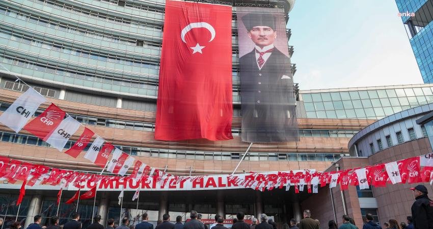 CHP Genel Başkanı Özgür Özel, Irak'ın kuzeyinden gelen şehit haberleri