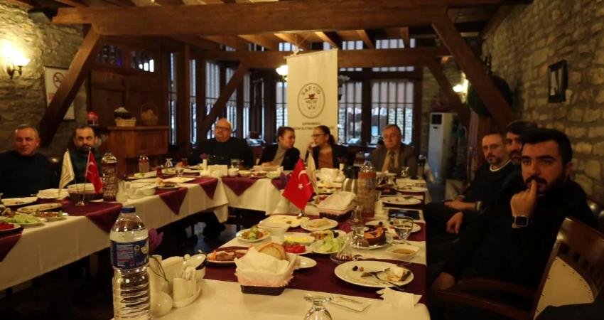 Safranbolu Turizm İşletmecileri Derneği (SAFTİD), Safranbolu Belediyesi, Safranbolu Esnaf ve