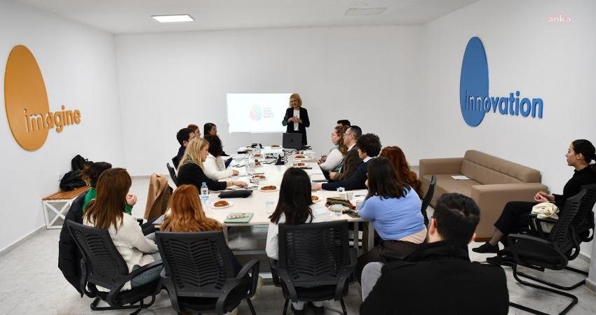 Tepebaşı Sosyal Kuluçka Merkezi ve ESTÜ Endüstriyel Tasarım Bölümü iş