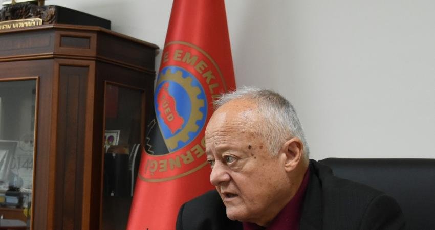TÜED Hukuk Danışmanı Yazıcıoğlu: “Emekli, Dul ve Yetimlerimizin Fakir ve Yardıma Muhtaç Duruma Geldikleri Yasayla Tespit Olmuştur” Türkiye Emekliler Derneği (TÜED) hukuk danışmanı Cafer Tufan Yazıcıoğlu, açıklanan