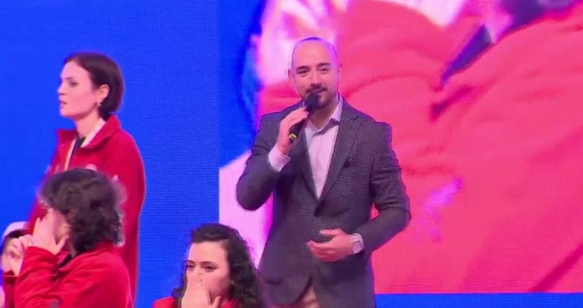 İstanbul Büyükşehir Belediye (İBB) Başkanı Ekrem İmamoğlu, şehrin 11 ilçesine