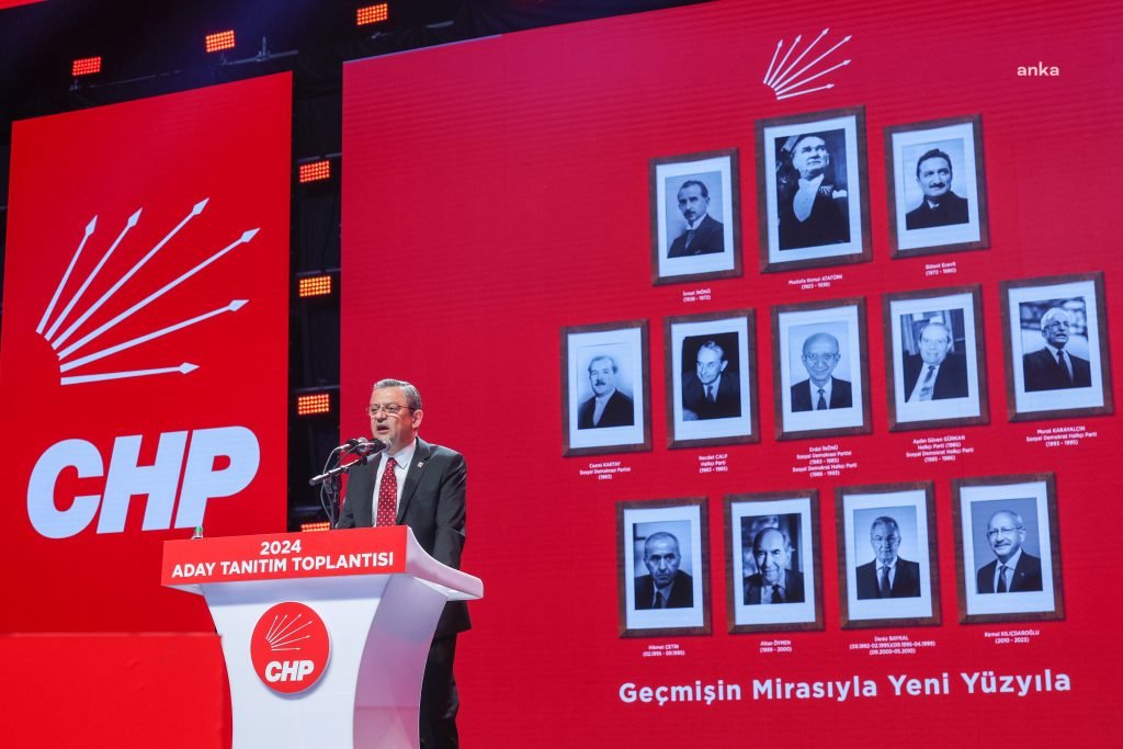 ozgur-ozel-niye-kazanmak-zorundayiz-cunku-genclerimize-emekcilerimize-ilicte-toprak-altinda-yakinlarini-bekleyenlere-atanamayan-ogretmenlere-emeklilere-borcumuz-var